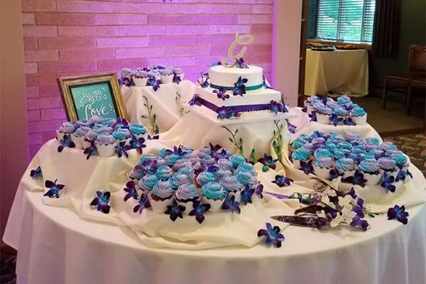 Elegant table setting for an all-inclusive wedding package dinner.